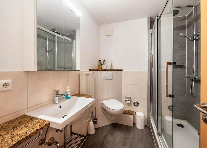 Meer-schillig Daire *